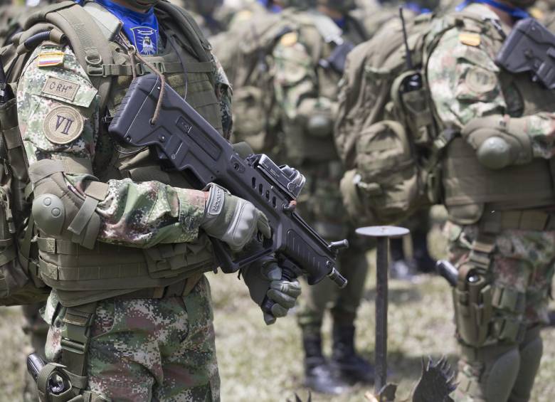 Imagen descriptiva de una formación militar en la Cuarta Brigada (occidente de Medellín). FOTO ARCHIVO