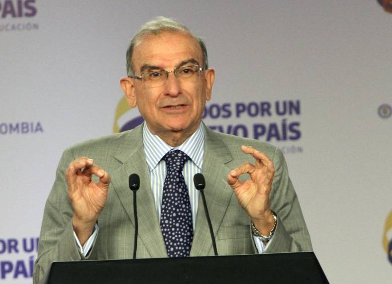 Jefe de la delegación del Gobierno en los diálogos de paz, Humberto de la Calle. FOTO COLPRENSA-ARCHIVO.