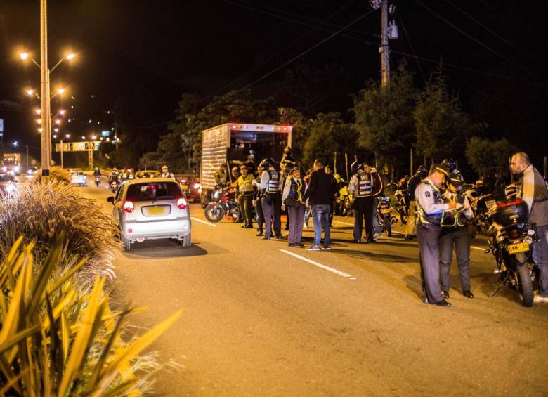 10 motocicletas fueron inmovilizadas en el operativo. FOTO Cortesía Secretaría de Movilidad