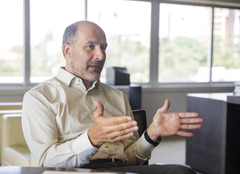 Bernardo Vargas Gibsone, presidente de ISA, dijo que busca desarrollar proyectos que contribuyan, de forma efectiva a la mitigación del cambio climático. Foto Carlos Velásquez