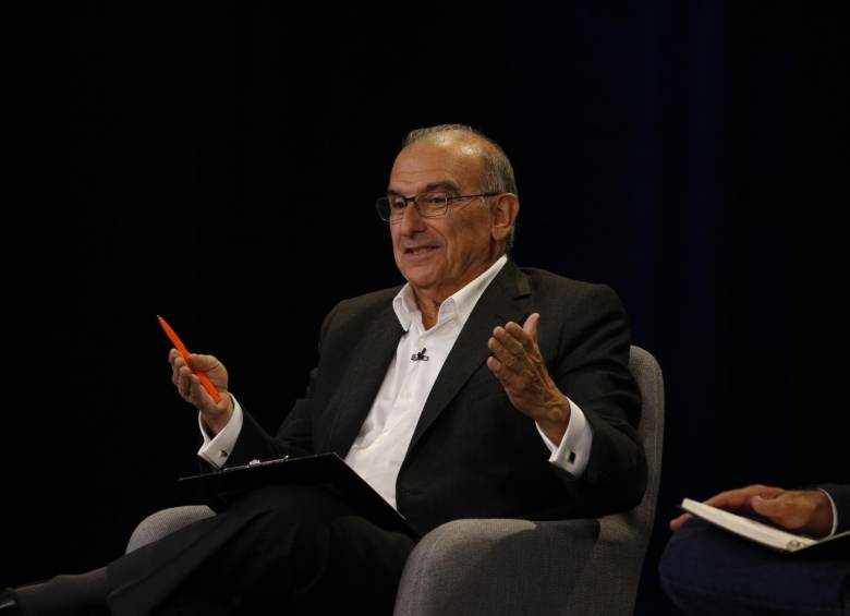 Humberto de la Calle, excandidato presidencial. FOTO ESTEBAN VANEGAS - EL COLOMBIANO