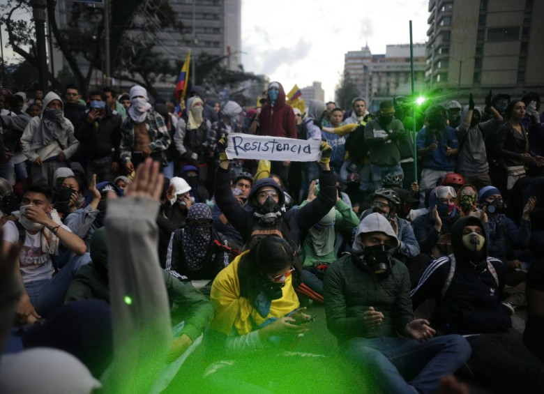 En Bogotá, aparte de la agresión a un equipo del Canal Capital, el reporte tras las marchas fue de normalidad. FOTO colprensa 
