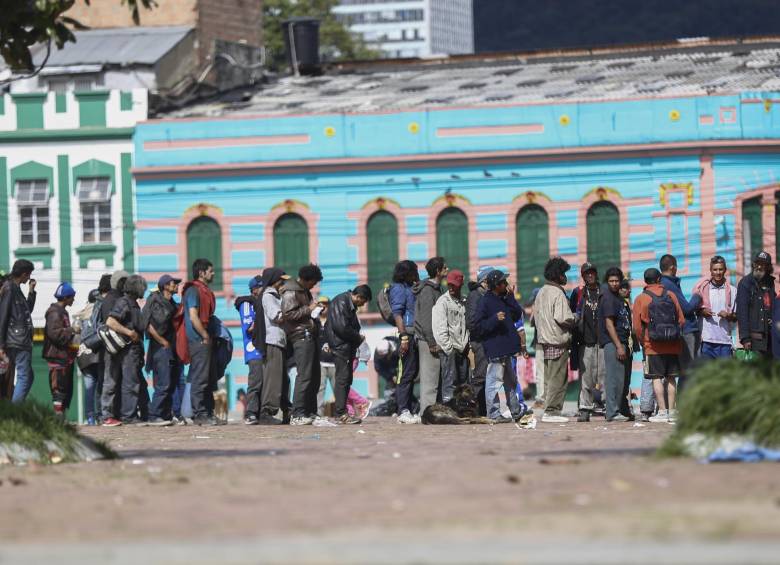 El problema de El Bronx se trasladó a la Plaza España