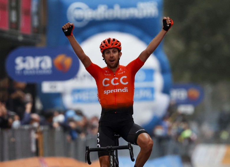 El checo Josef Cerny, ganador de la etapa 19 del Giro. FOTO AFP