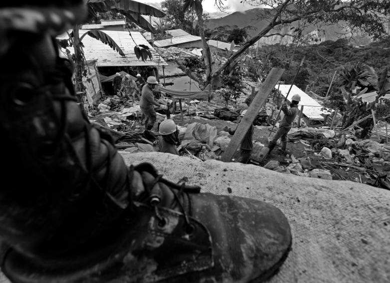 Con la serie La epidemia minera en Antioquia, Henry Agudelo ganó el Premio de Periodismo Regional Semana – Grupo Argos. FOTO HENRY AGUDELO