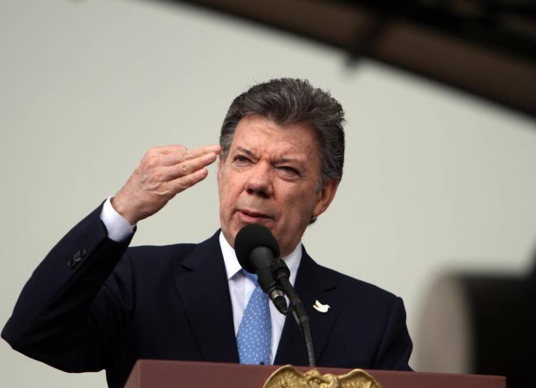El presidente Juan Manuel Santos, aseguró que las Fuerzas Militares no perderán ninguna de sus prestaciones o beneficios tras la eventual firma de un acuerdo final de paz. FOTO CORTESÍA