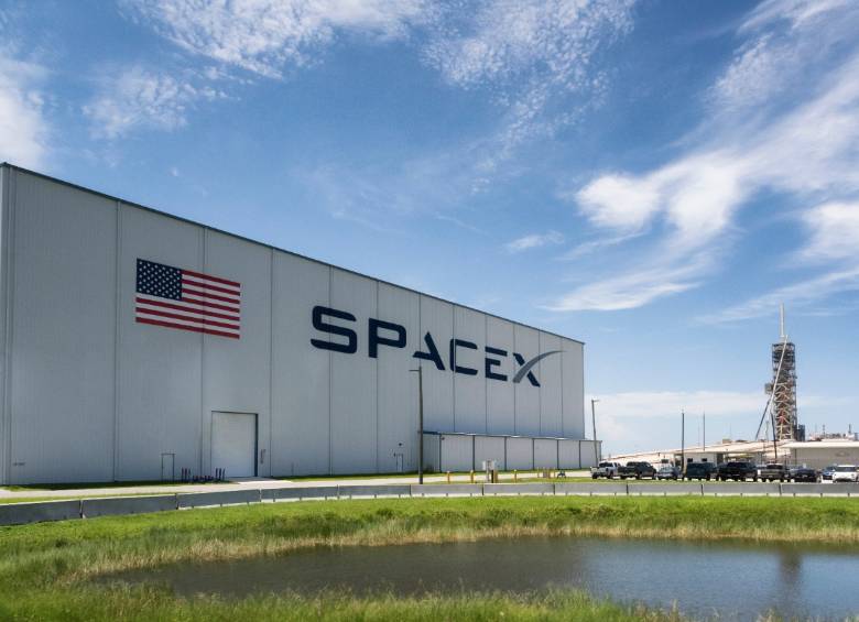 El magnate japonés Yusaku Maezawa fue la primera persona que compró un billete para el próximo vuelo comercial de Space X a la Luna. FOTO SSTOCK