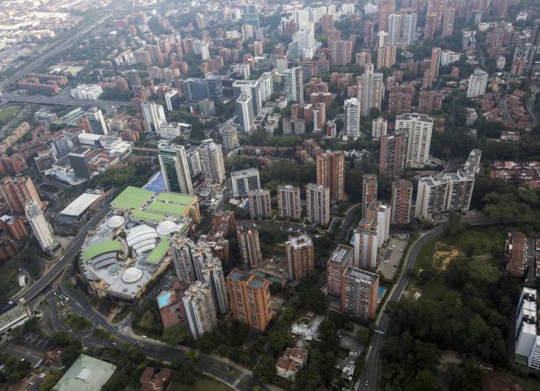 Medellín crece en altura, ¿pero hay orden? 