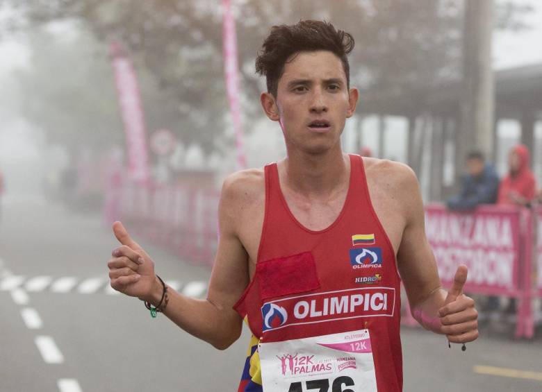 Nicolás Herrera ganó por segunda vez consecutiva la 12k Palmas. Carolina Tabares triunfó en damas.
