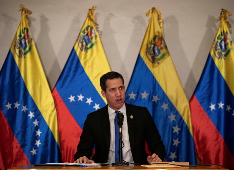 Guaidó dijo en su mensaje que, más que abonar a la solución de la acuciante crisis que atraviesa el país, el evento elevará las diferencias entre el chavismo y la oposición. Foto: EFE