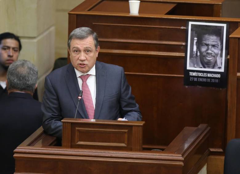 Ernesto Macías, senador del Centro Democrático y expresidente del Congreso. FOTO: COLPRENSA.