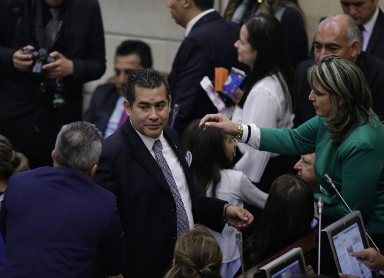 El representante por el Partido Liberal, Alejandro Chacón, goza de gran influencia en el Congreso. Hasta ahora el legislativo no aprueba la mayoría de proyectos anticorrupción. FOTO cOLPRENSA