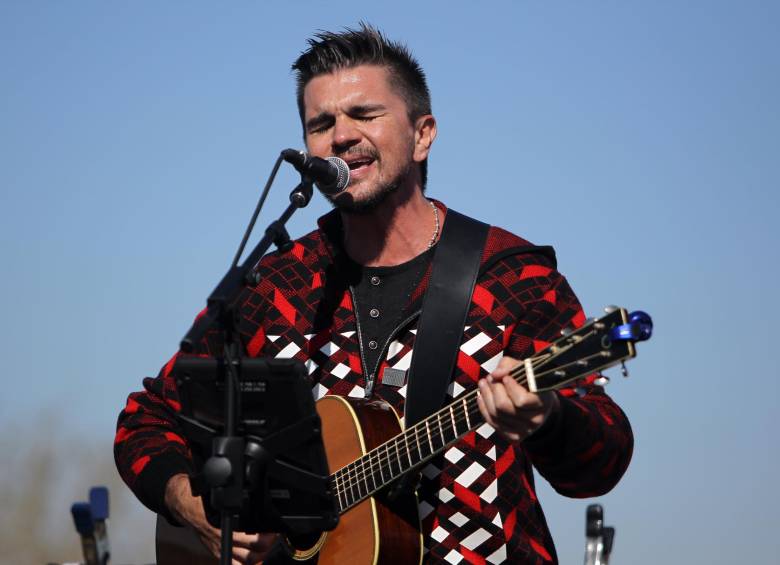 Los premios La Musa tienen dos categorías de nominados, 12 cantautores y 12 compositores. FOTO AP