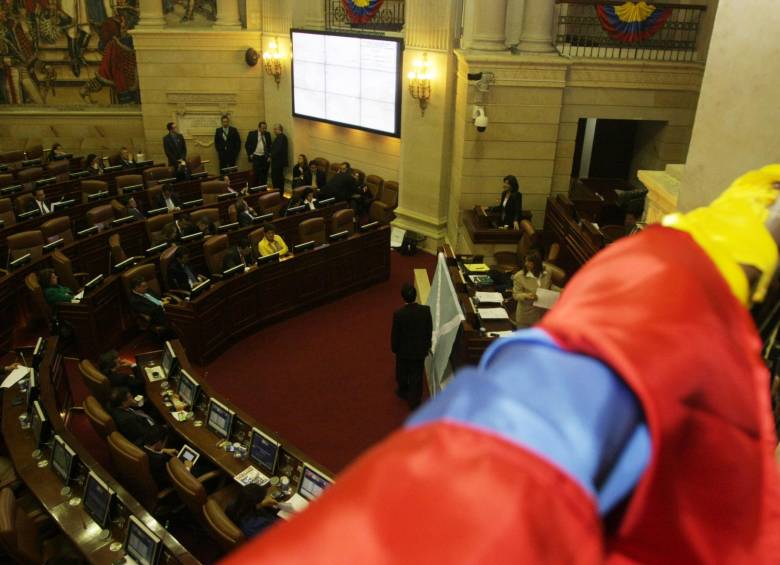 Congreso hundió proyecto para unificar periodos y reelegir alcaldes y gobernadores
