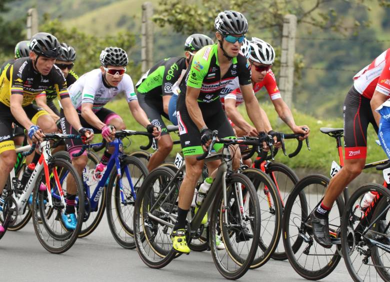 La dureza no termina en la Vuelta a Colombia. Los escaladores se preparan para el último asalto en la montaña. Diferencias entre los cuatro primeros de la general no son abultadas. FOTO FEDECICLISMO 