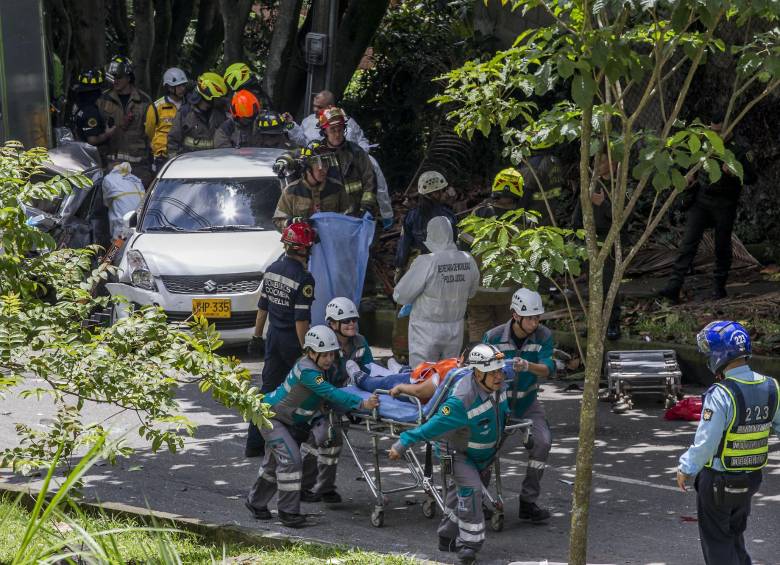 El programa de APH Medellín se ejecuta en la ciudad desde el año 2012. Hoy cuenta con 13 ambulancias y 5 motos. FOTO SANTIAGO MESA 