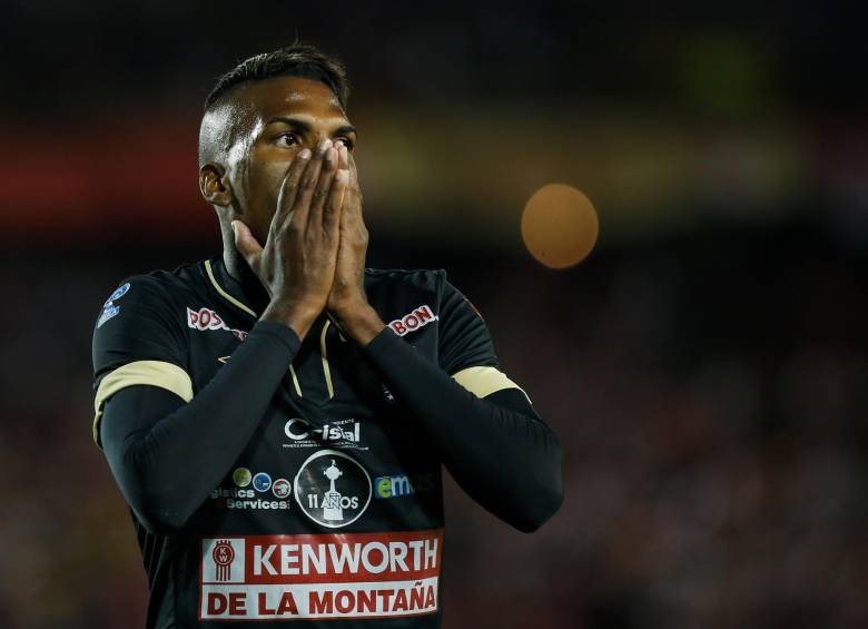 El jugador se habría ido de fiesta dos días antes del partido crucial ante el Cortuluá. FOTO COLPRENSA