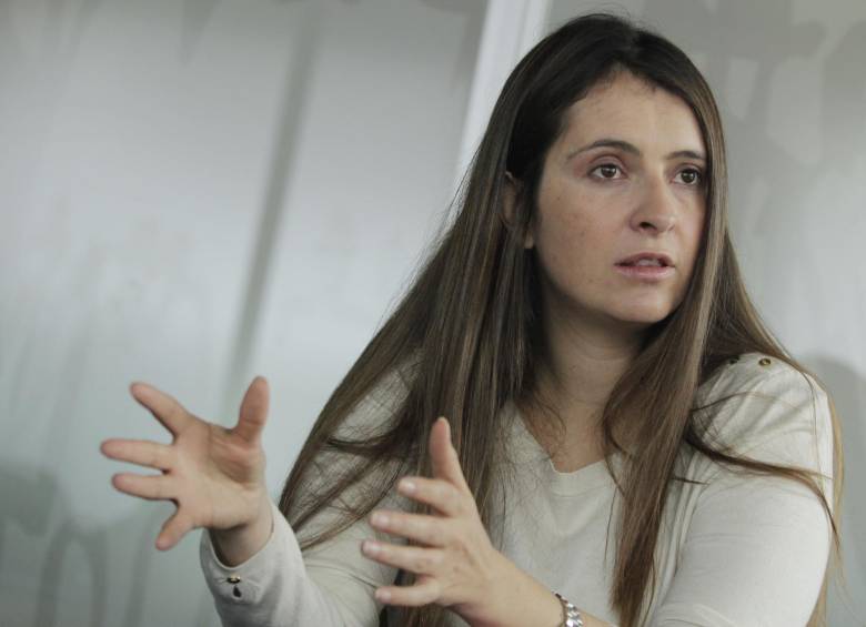 La primera encargada de ir a llevar el mensaje de oposición que tienen los uribistas al proceso de paz es la senadora Paloma Valencia. FOTO COLPRENSA
