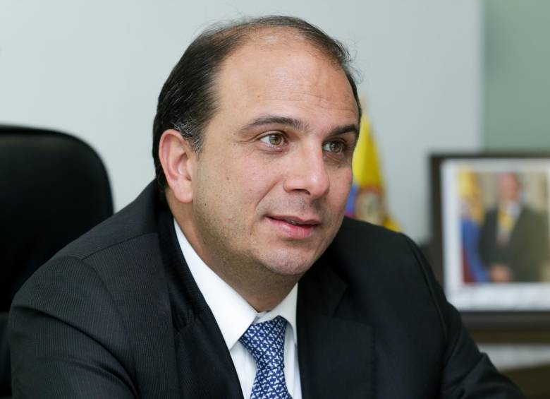 Carlos Camardo, director de la Federación Nacional de Departamentos, renunció a su candidatura para ser registrador Nacional. FOTO: COLPRENSA