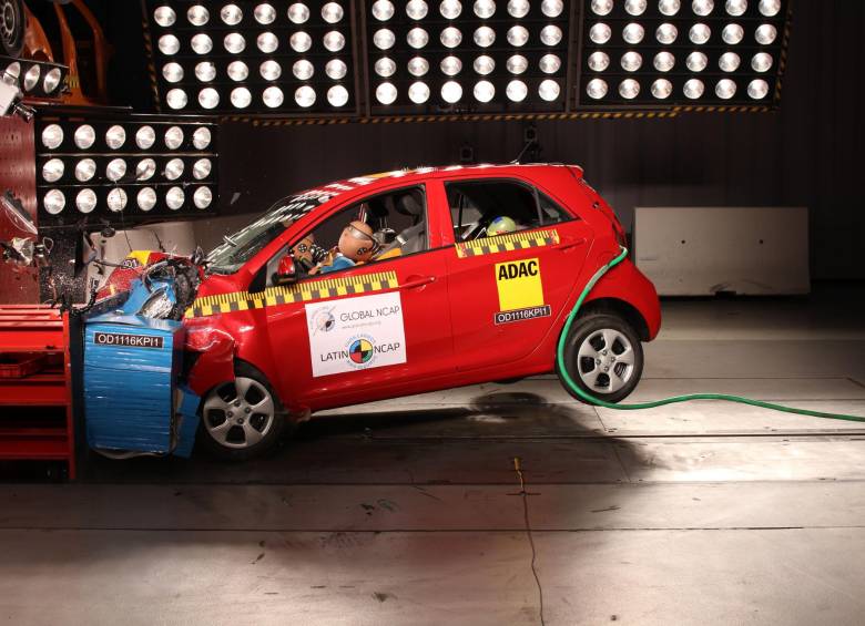 Las pruebas se realizan con el carro a una velocidad de 64 kilómetros por hora, basados en los protocolos de toda la red Ncap alrededor del mundo para evaluar los autos. FOTO cortesía latinncap