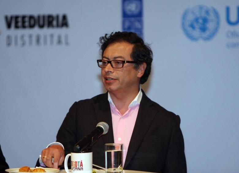 GUSTAVO PETRO