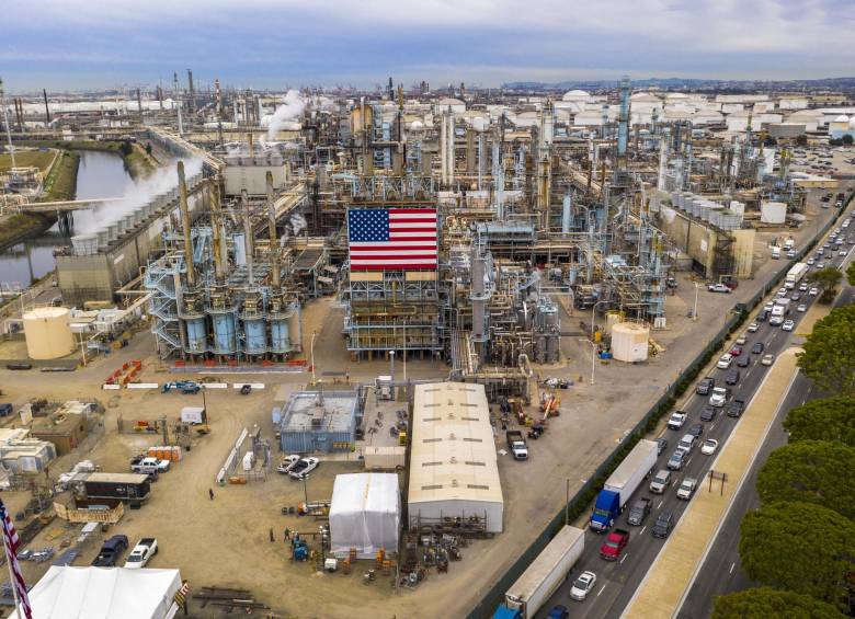 Campo petrolífero de Long Beach en Signal Hill, California. FOTO AFP