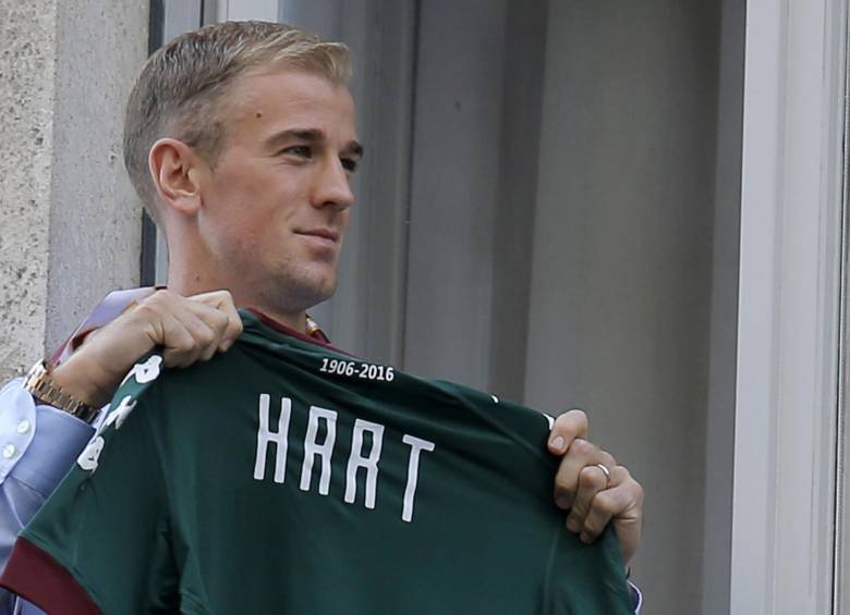 Tras jugar de titular en el City durante las últimas seis temporadas, Hart fue degradado hasta el rol de tercer portero del conjunto que entrena Guardiola, en el Turín será titular. FOTO AFP