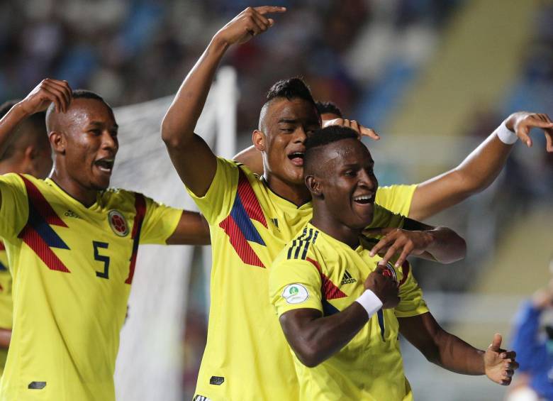 Un triunfo ante Uruguay pondrá a Colombia en su décimo Mundial Sub-20, tras haber faltado a la cita hace 2 años. FOTO efe