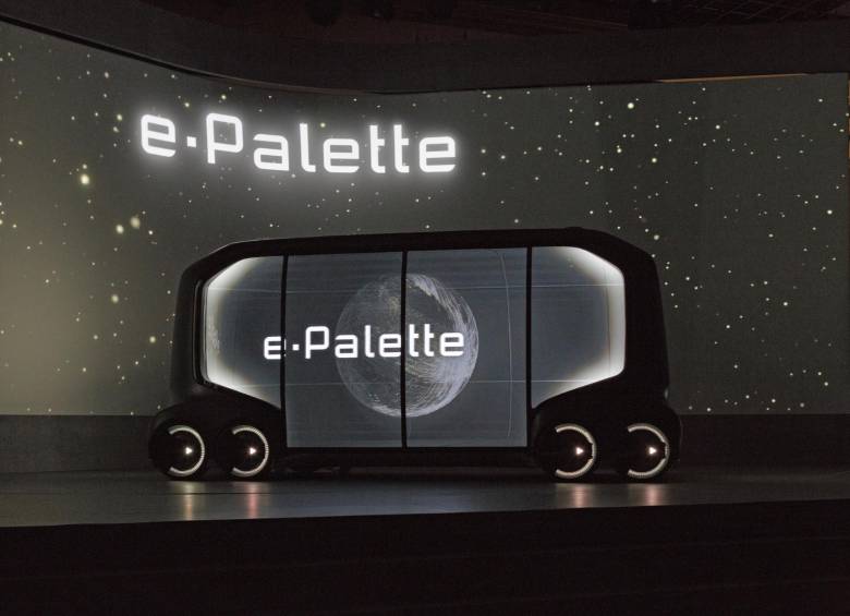Esta suerte de camión hace parte de la flota de Toyota. e-Palette será utilizado por Pizza Hut. FOTO cortesía toyota
