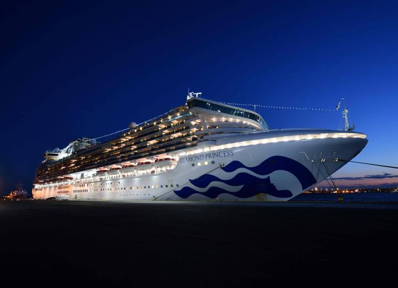 The Diamond Princess, uno de los cruceros en cuarentena por coronavirus. FOTO: AFP