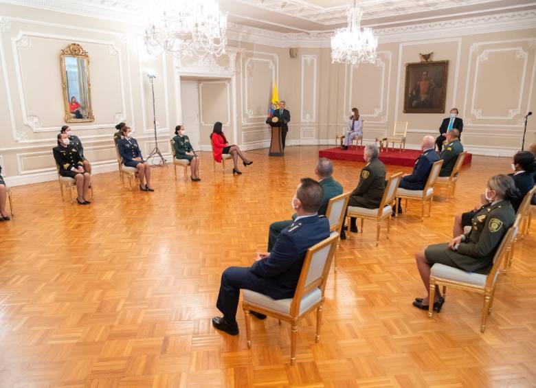 Desde 2018, el Gobierno Nacional viene implementando medidas para garantizar la equidad de género en la Fuerza Pública, hoy la tarea es erradicar la violencia. FOTO Cortesía Presidencia