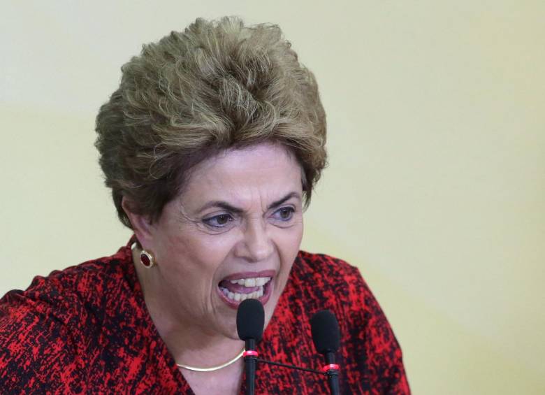La presidenta brasileña, Dilma Rousseff, afirmó este martes que su mandato termina el 31 de diciembre de 2018. FOTO AP