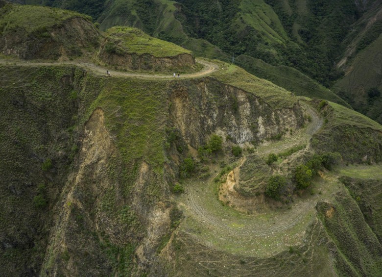 Descripción: Zona donde se construirá el túnel de El Toyo, entre Giraldo y Cañasgordas en Antioquia. Foto: Esteban Vanegas