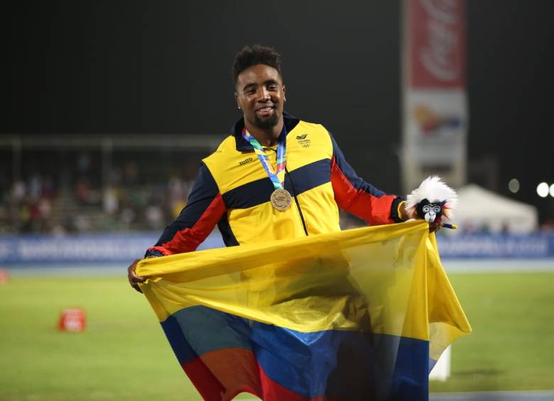 Mauricio Ortega consiguió el oro en el lanzamiento de disco masculino con 66.30 metros en los pasados Juegos Centroamericanos de 2018. FOTO: Colprensa. 