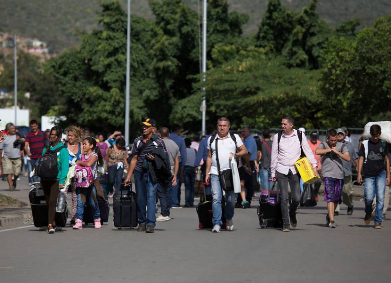 Hijos de venezolanos deben tener documentos en regla para estudiar en Colombia: Corte