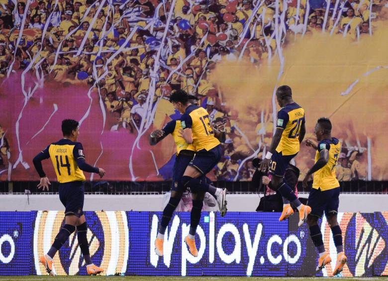 La Selección Colombia de Mayores fue aplastada por Ecuador en la cuarta fecha de las Eliminatorias. FOTO AFP