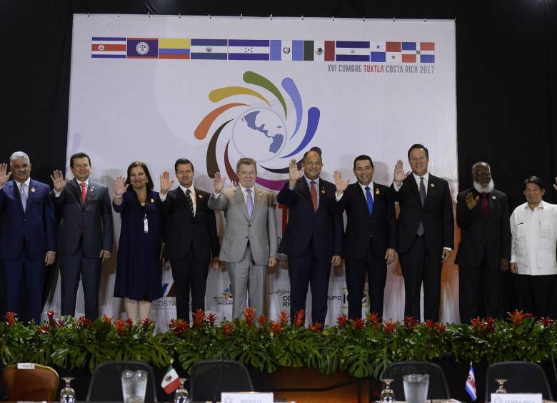 Los presidentes de los 10 países miembros de esta cumbre hablaron de desarrollo, mecanismos de desarrollo e integración para la competitividad de la región. FOTO PRESIDENCIA DE LA REPÚBLICA