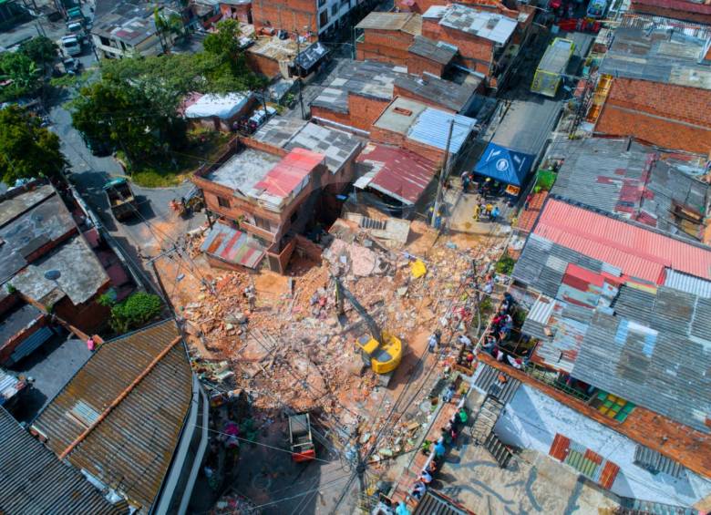 Así luce desde el aire el lugar de la tragedia en el barrio Santander. FOTO JUAN DAVID ÚSUGA