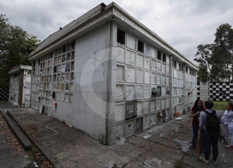 A pesar del deterioro, desde 2017 se realizan los necrotures, que rescatan la memoria de la ciudad y del lugar. FOTO róbinson Sáenz