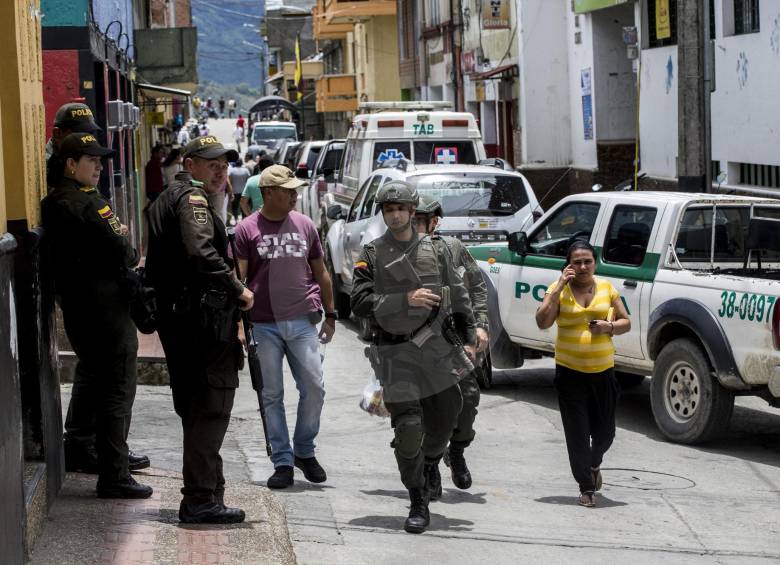La Alcaldía de Ituango destacó compromisos de Gobernación contra la deserción escolar: 540 niños este año. FOTO Jaime Pérez