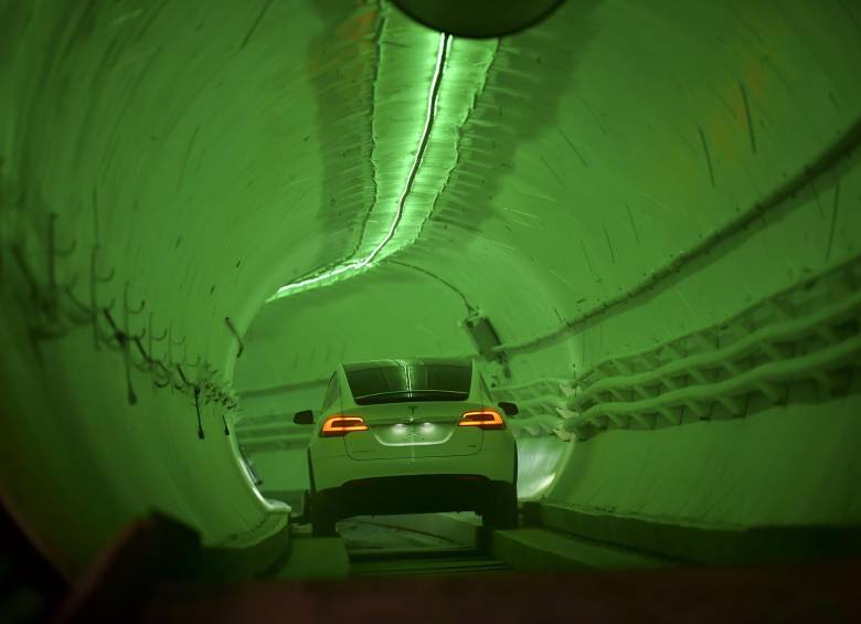 Este es el túnel subterráneo para carros que preparó The Boring Company. Foto: AFP