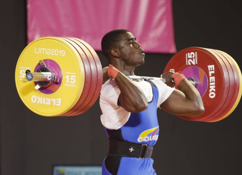  Jhonatan Rivas se convirtió en el primer colombiano en conquistar medalla mundial en 96 kg. FOTO CORTESÍA COC