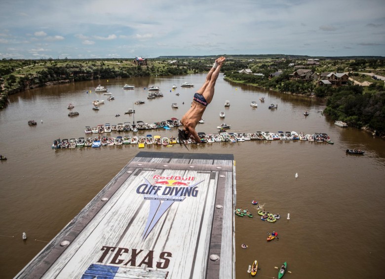 Tercera parada de la Serie Mundial Red Bull Cliff Diving en el Possum Kingdom Lake de Texas, en los Estados Unidos. En la foto: Orlando Duque. (Colprensa - Cortesía Red Bull)