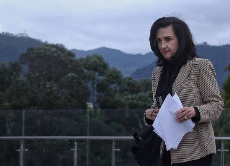 La canciller Claudia Blum llegó al Ministerio de Relaciones Exteriores en noviembre. En temas relacionados con coronavirus la acompaña el canciller ad hoc Carlos Holmes Trujillo. FOTO colprensa
