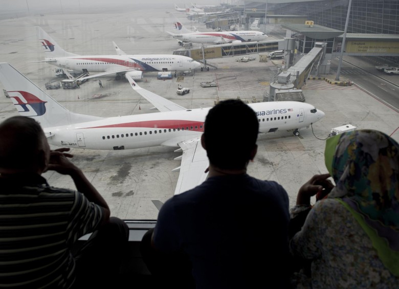 El avión de Malaysia Airlines despegó de Kuala Lumpur el 8 de marzo pasado con 239 personas a bordo y destino a Pekín, pero desapareció unos 40 minutos después. FOTO ARCHIVO.