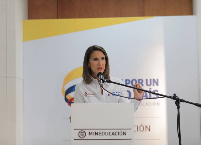 Tres ‘pilos’ eran suplantadores de pruebas de admisión: Mineducación