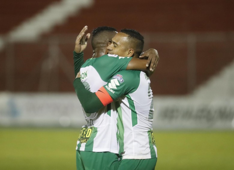 Nacional celebró su victoria 3-1 sobre Rionegro, la cual le permitió regresar al grupo de los ocho. FOTO ROBINSON SÁENZ