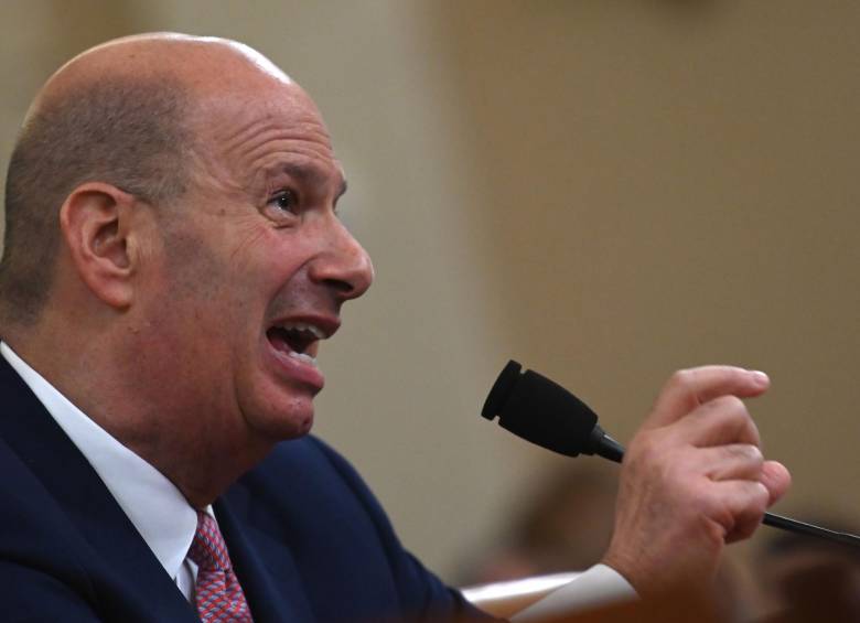  Gordon Sondland durante su testimonio. FOTO AFP