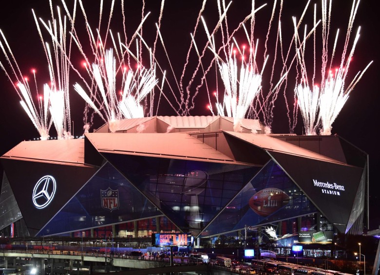 El Super Bowl es todo un espectáculo, por fuera y dentro de la cancha. FOTO AFP
