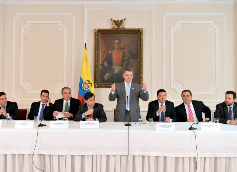 En Casa de Nariño el presidente Juan Manuel Santos se reúne con los directores de los partidos de la Unidad Nacional, para discutir las posibles vías para implementar un eventual acuerdo de paz con las Farc.